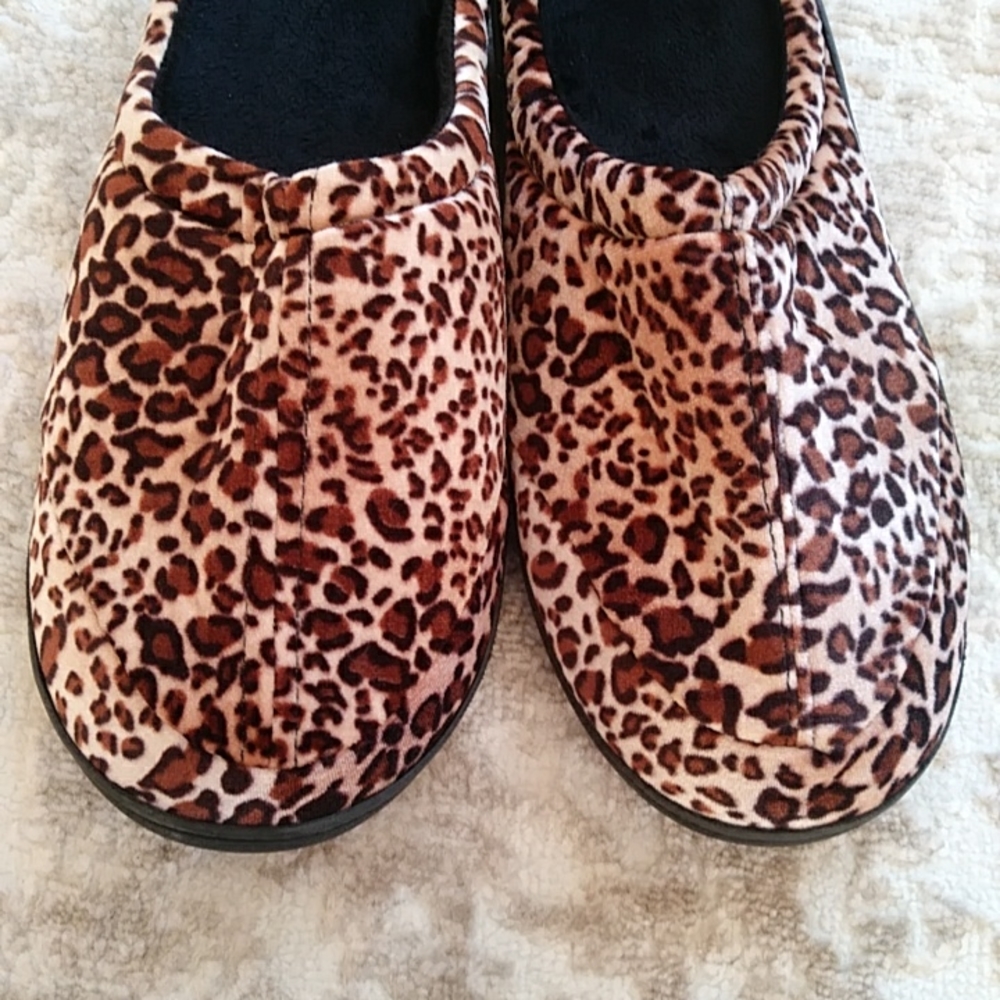 Animal Leopard Print Memory Foam Slippers Size La… - image 5